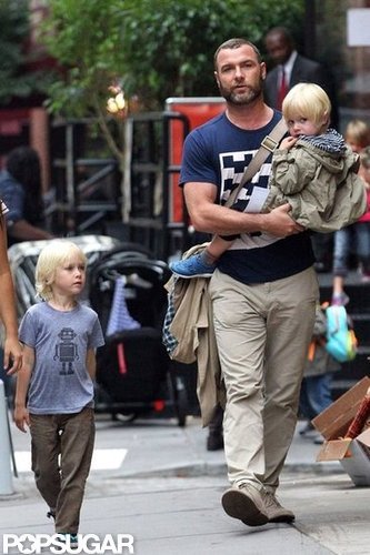 Liev Schreiber walked with Kai Schreiber and Sasha Schreiber in NYC.
Liev Schreiber walked with Kai Schreiber and Sasha Schreiber in NYC.
