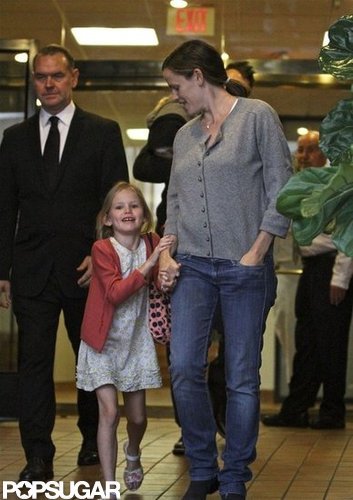 Ben Affleck Celebrates Argo's Opening Weekend With His Girls Ben Affleck Celebrates Argo's Opening Weekend With His Girls