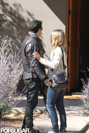 Jennifer Aniston's engagement ring was on display during a trip to Santa Fe with Justin Theroux.
Jennifer Aniston's engagement ring was on display during a trip to Santa Fe with Justin Theroux.