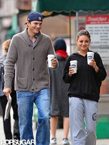 Ashton Kutcher and Mila Kunis had a smiley outing in NYC.
Ashton Kutcher and Mila Kunis had a smiley outing in NYC.