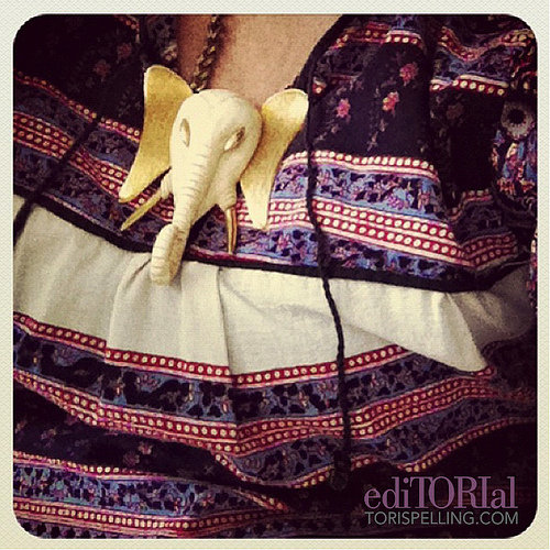 The oh-so-talented Erica of PSIMadeThis sent me this vintage necklace, which was only appropriate to pair with another vintage dress from my closet!
The oh-so-talented Erica of PSIMadeThis sent me this vintage necklace, which was only appropriate to pair with another vintage dress from my closet!