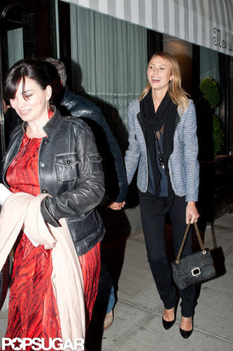 George Clooney and Stacey Keibler left their hotel to meet pals for dinner in NYC.
George Clooney and Stacey Keibler left their hotel to meet pals for dinner in NYC.