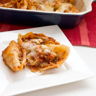 Kid-Friendly Pizza Stuffed Shells Recipe