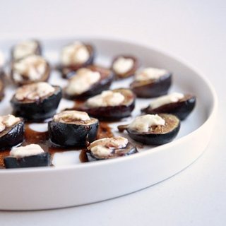 Easy Roasted Fig and Goat Cheese Recipe