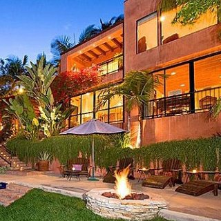 Kristen Stewart's New House (Pictures)