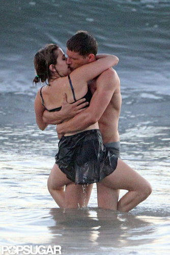 Parenthood's Mae Whitman Films a Sexy PDA Scene in Her Underwear Parenthood's Mae Whitman Films a Sexy PDA Scene in Her Underwear