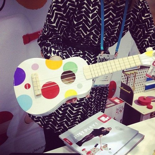 Janod's ukelele was also a fun find!
Janod's ukelele was also a fun find!