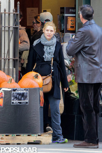 Pregnant Claire Danes picked out pumpkins in Toronto.
Pregnant Claire Danes picked out pumpkins in Toronto.