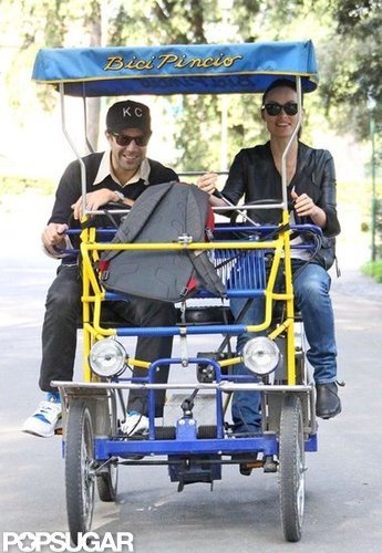Olivia Wilde and Jason Sudeikis hopped on a two-person rickshaw bike.
Olivia Wilde and Jason Sudeikis hopped on a two-person rickshaw bike.