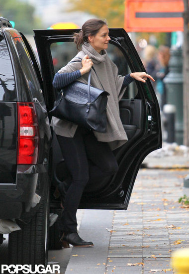 Katie Holmes got out of her car in NYC. Katie Holmes got out of her car in NYC.