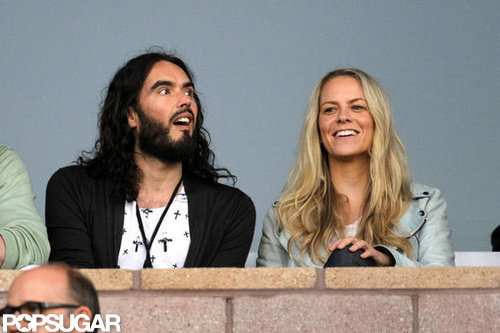 Victoria and Harper Cheer On David With the Ramsays and Russell Brand Victoria and Harper Cheer On David With the Ramsays and Russell Brand