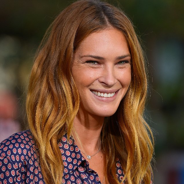 Erin Wasson Beach Waves Hair Tutorial Erin Wasson Beach Waves Hair Tutorial