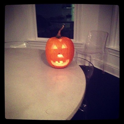 Bethenny Frankel went with a traditional carving for her Halloween pumpkin.
Source: Instagram user bethennyfrankel
Bethenny Frankel went with a traditional carving for her Halloween pumpkin.
Source: Instagram user bethennyfrankel