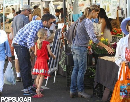 Ben Affleck went out in LA with Violet and Seraphina Affleck.
Ben Affleck went out in LA with Violet and Seraphina Affleck.