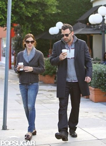 Ben Affleck and Jennifer Garner strolled together.
Ben Affleck and Jennifer Garner strolled together.
