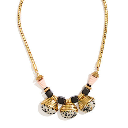 This Madewell Sculpture Statement Necklace ($75) has the one-of-a-kind appeal of an ultimate thrift-store find.
This Madewell Sculpture Statement Necklace ($75) has the one-of-a-kind appeal of an ultimate thrift-store find.