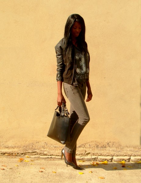 http://stylesbyassitan.blogspot.fr/2012/11/teddy-number-tee.html