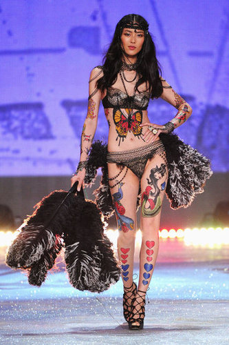 Revisit the 2012 Victoria's Secret Fashion Show! Revisit the 2012 Victoria's Secret Fashion Show!