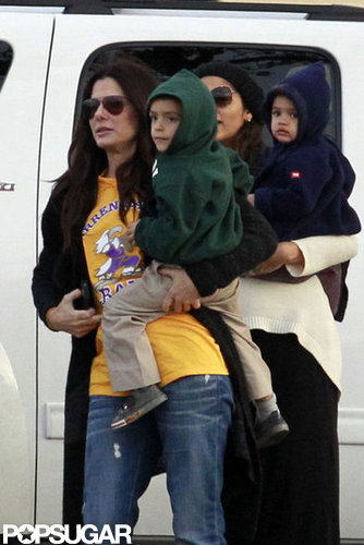 Sandra Bullock and Camila Alves hung out together in New Orleans with Vida McConaughey and Louis Bullock on their hips.
Sandra Bullock and Camila Alves hung out together in New Orleans with Vida McConaughey and Louis Bullock on their hips.