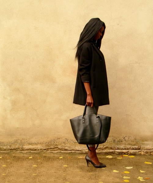 http://stylesbyassitan.blogspot.fr/2012/11/manteaux-oversize-obsession.html