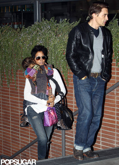 Halle Berry carried Nahla Aubry as she followed Olivier Martinez into an LA movie theater. Halle Berry carried Nahla Aubry as she followed Olivier Martinez into an LA movie theater.