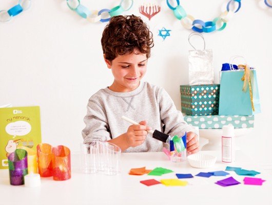Kiwi Crate Handmade Hanukkah Kit