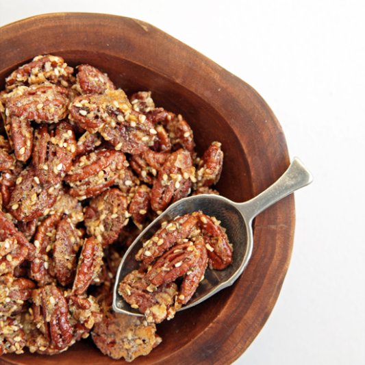 Rosemary Roasted Nut Recipe 2010-07-27 17:36:48 Rosemary Roasted Nut Recipe 2010-07-27 17:36:48