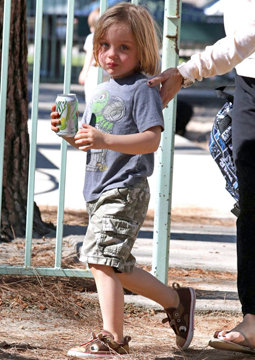 Knox Jolie-Pitt Knox Jolie-Pitt