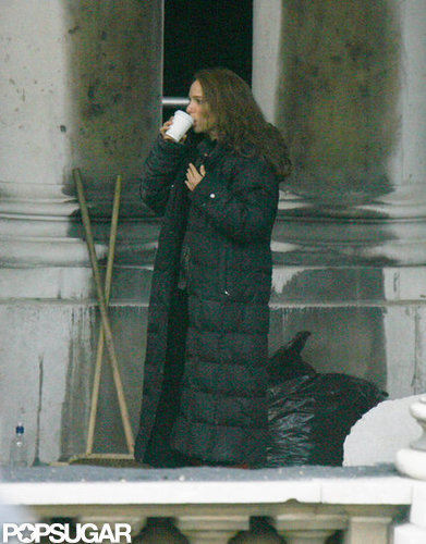 Natalie Portman Gets Down and Dirty on the Set of Thor's Sequel Natalie Portman Gets Down and Dirty on the Set of Thor's Sequel