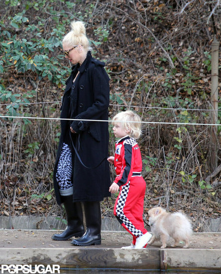 Gwen Stefani and Zuma walked the dog together in LA. Gwen Stefani and Zuma walked the dog together in LA.