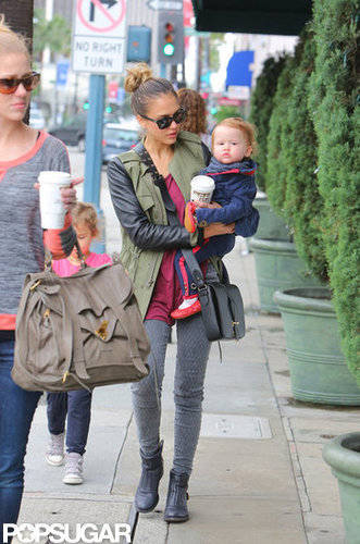 Jessica Alba Embarks on a Girls-Only Trip With Honor Jessica Alba Embarks on a Girls-Only Trip With Honor