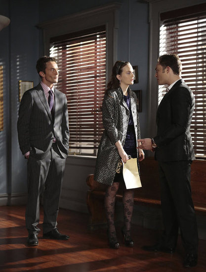 Desmond Harrington as Jack, Leighton Meester as Blair, and Ed Westwick as Chuck on Gossip Girl.
Desmond Harrington as Jack, Leighton Meester as Blair, and Ed Westwick as Chuck on Gossip Girl.