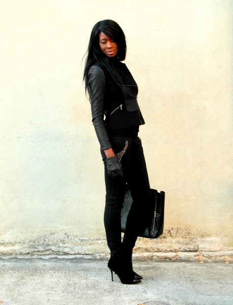 http://stylesbyassitan.blogspot.fr/2012/12/look-biker-chic-featuring-ma-nouvelle.html