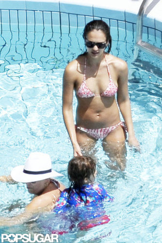 In July 2012, Jessica Alba played in the pool with her daughters, Honor and Haven, while on vacation in Amalfi, Italy.
In July 2012, Jessica Alba played in the pool with her daughters, Honor and Haven, while on vacation in Amalfi, Italy.