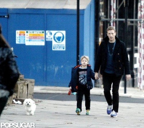 Gwyneth Paltrow Heads Into LA as Chris Martin Hangs at Home in London Gwyneth Paltrow Heads Into LA as Chris Martin Hangs at Home in London