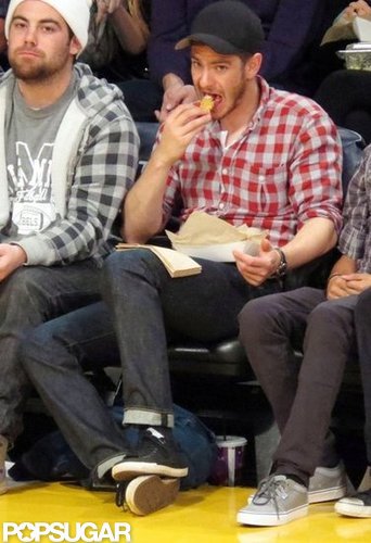 Andrew Garfield Snags a Courtside Seat at the Lakers Game Andrew Garfield Snags a Courtside Seat at the Lakers Game