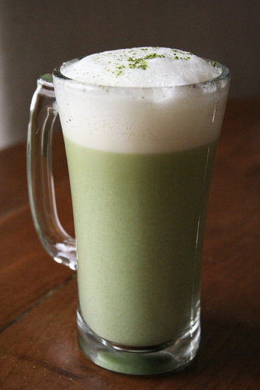 Making Matcha Tea Making Matcha Tea