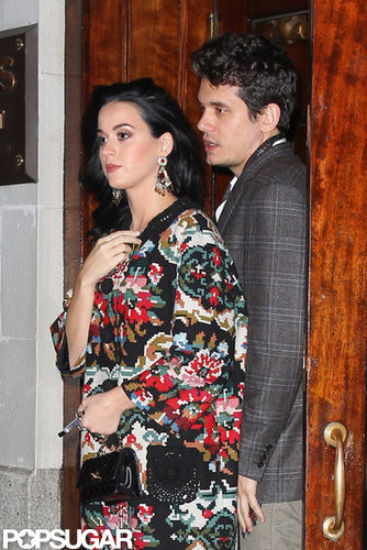 Katy Perry and John Mayer enjoyed dinner with his father.
Katy Perry and John Mayer enjoyed dinner with his father.