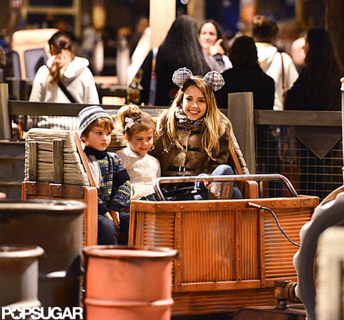 Jessica Alba went on a ride with Honor.
Jessica Alba went on a ride with Honor.