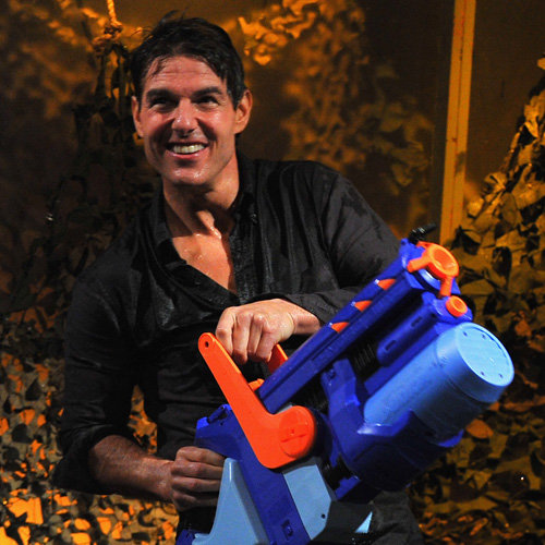 Tom Cruise and Jimmy Fallon's Water War | Pictures
