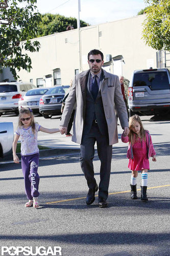 Ben Affleck and His Girls Make a Williams-Sonoma Stop Ben Affleck and His Girls Make a Williams-Sonoma Stop