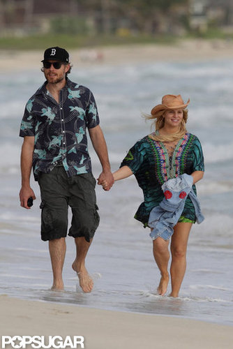 Jessica Simpson and Eric Johnston walked on the beach in Hawaii after confirming her second pregnancy.
Jessica Simpson and Eric Johnston walked on the beach in Hawaii after confirming her second pregnancy.