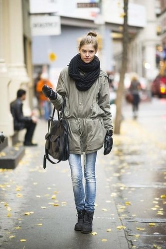 The everyday anorak is even better with an infinity scarf.
Source: Adam Katz Sinding
The everyday anorak is even better with an infinity scarf.
Source: Adam Katz Sinding