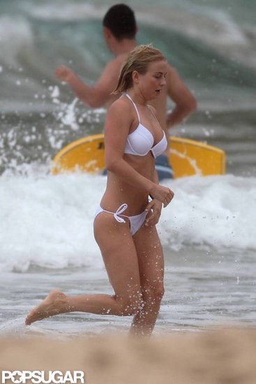 Bikini-Clad Julianne Hough Paddleboards With Shirtless Ryan Seacrest Bikini-Clad Julianne Hough Paddleboards With Shirtless Ryan Seacrest