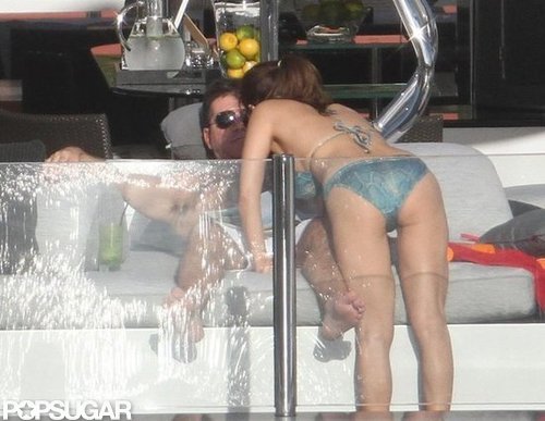 Simon Cowell Lounges Shirtless With His Ex on a Yacht Simon Cowell Lounges Shirtless With His Ex on a Yacht