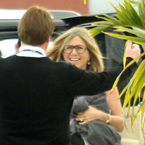 Jennifer Aniston and Justin Theroux Leave Cabo | Pictures