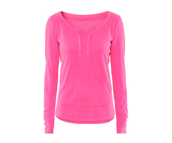 Jersey top ($15) from H&M Sports collection.
Jersey top ($15) from H&M Sports collection.