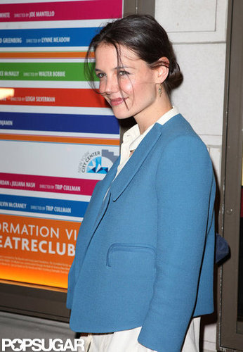 Katie Holmes smiled on her way into the opening night of The Other Side on Broadway.
Katie Holmes smiled on her way into the opening night of The Other Side on Broadway.