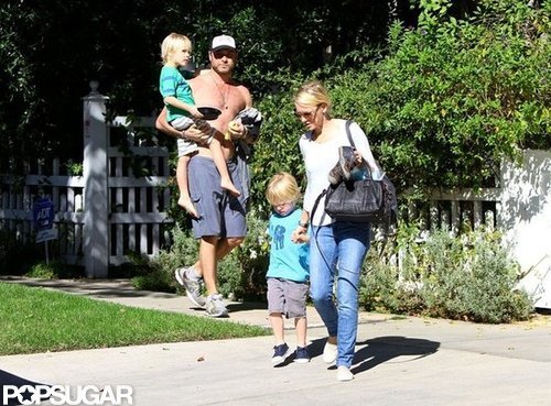 Naomi Watts and Shirtless Liev Spend Sunday With the Kids Naomi Watts and Shirtless Liev Spend Sunday With the Kids