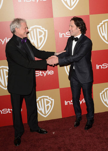 Victor Garber and Paul Rudd shared a moment on the carpet.
Victor Garber and Paul Rudd shared a moment on the carpet.